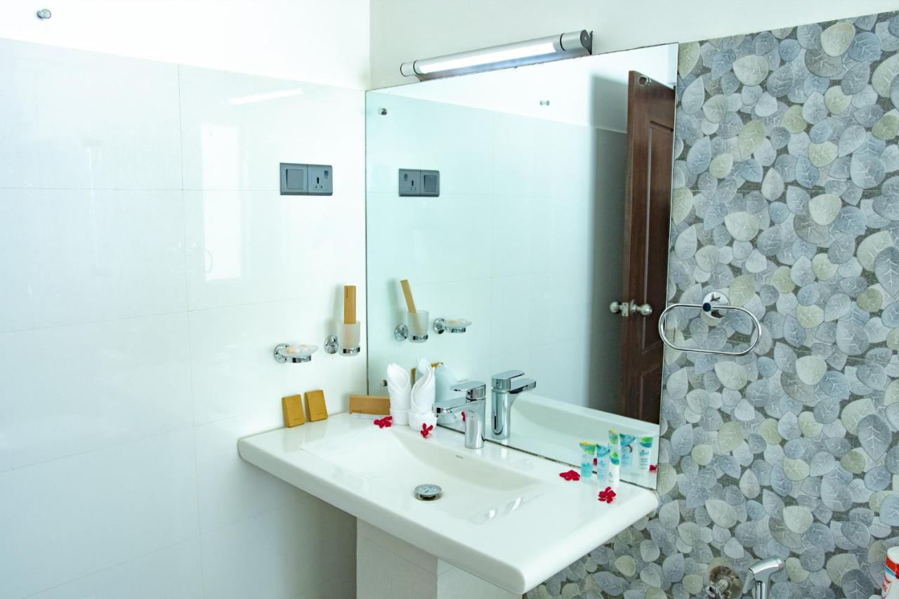 Manara Beach Resort Beruwala Kültér fotó